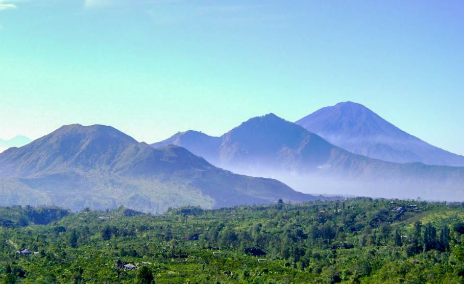 Pegunungan di Pulau Sumatera